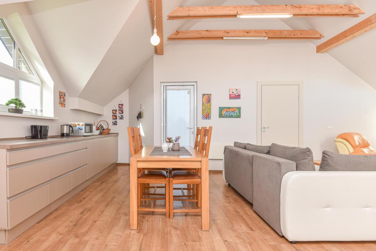 Villa Kotedzai Gulbes Takas Sventojoje à Šventoji Extérieur photo