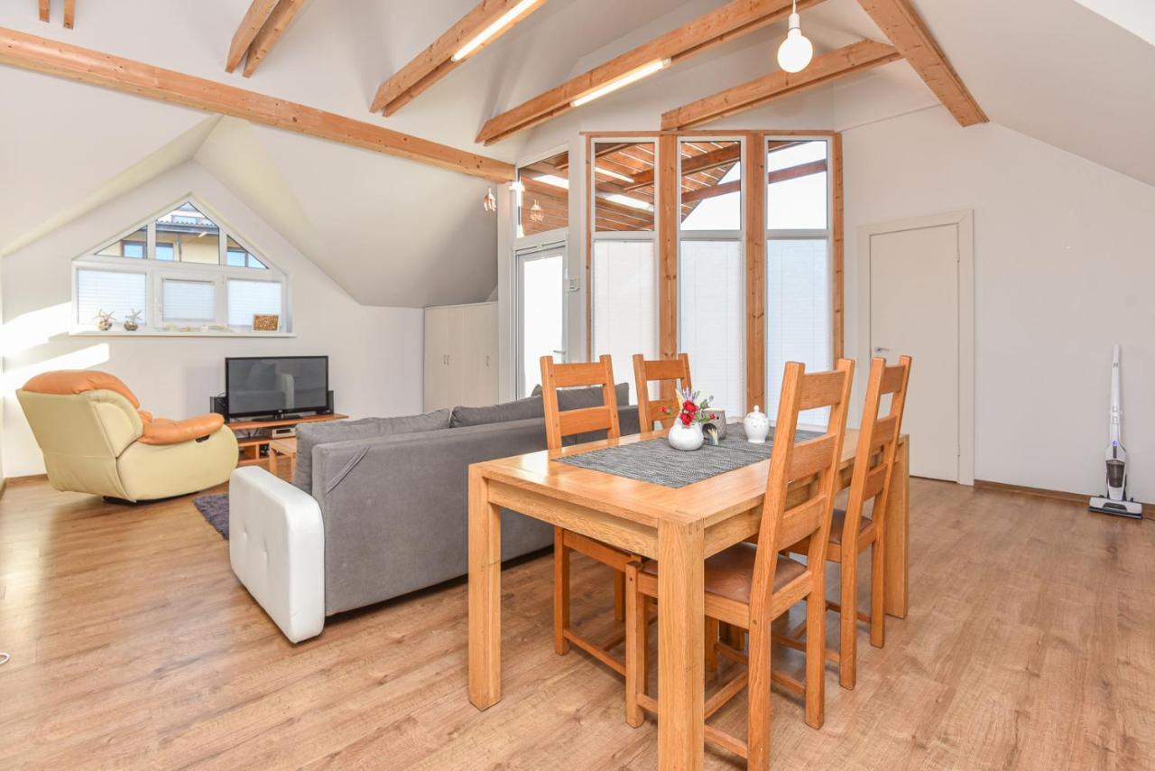 Villa Kotedzai Gulbes Takas Sventojoje à Šventoji Extérieur photo